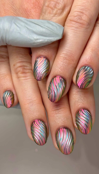 Swirl multicolored ribbed glass nails